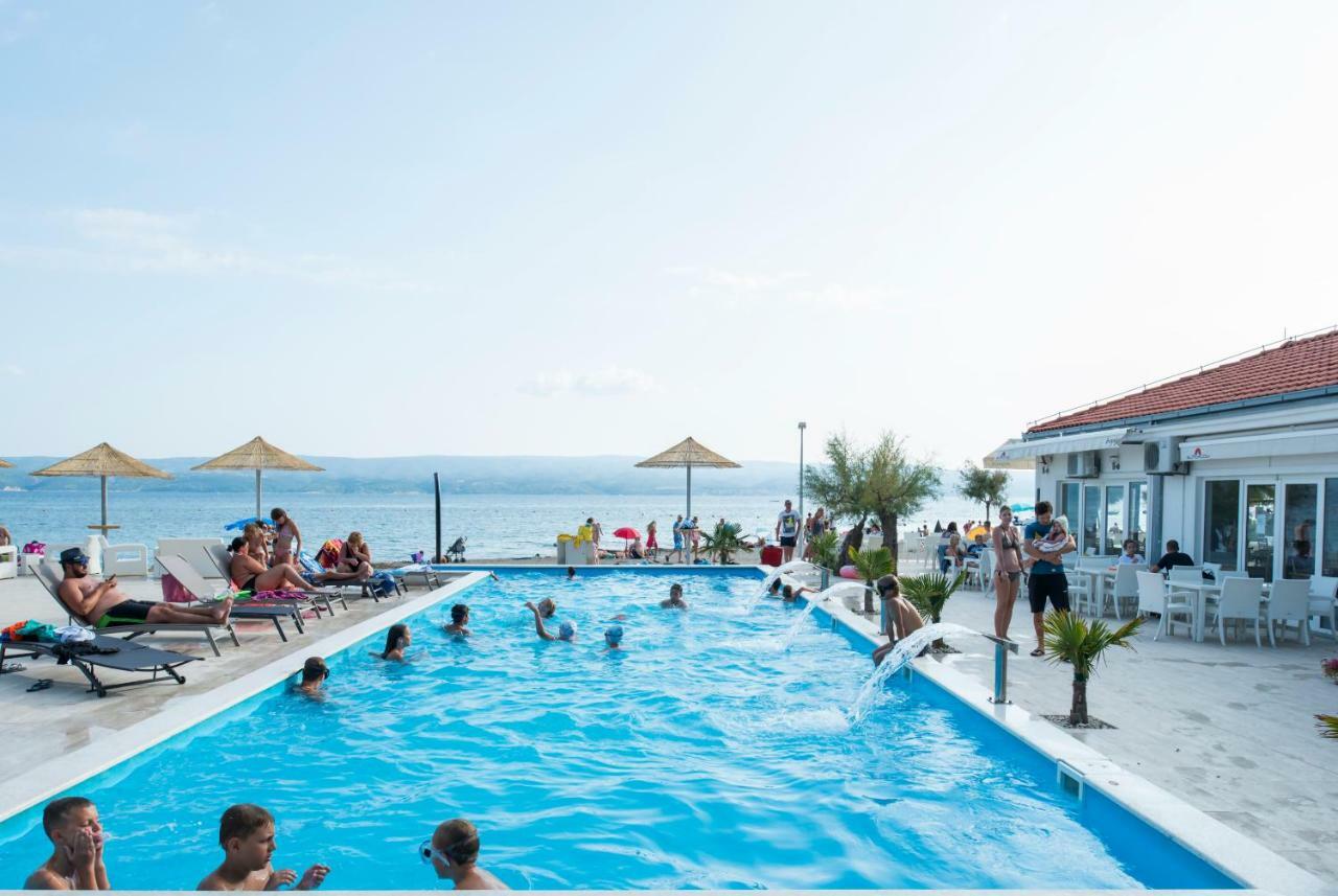 Mediteran Travel Mobile Homes Galeb 오미스 외부 사진