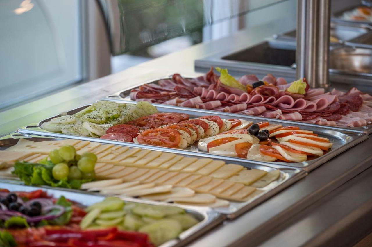 Mediteran Travel Mobile Homes Galeb 오미스 외부 사진