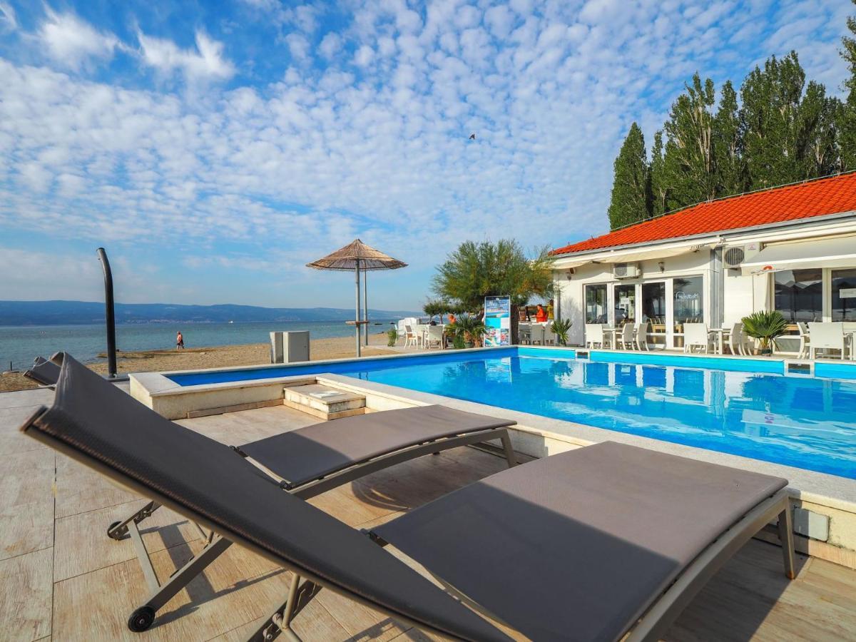 Mediteran Travel Mobile Homes Galeb 오미스 외부 사진