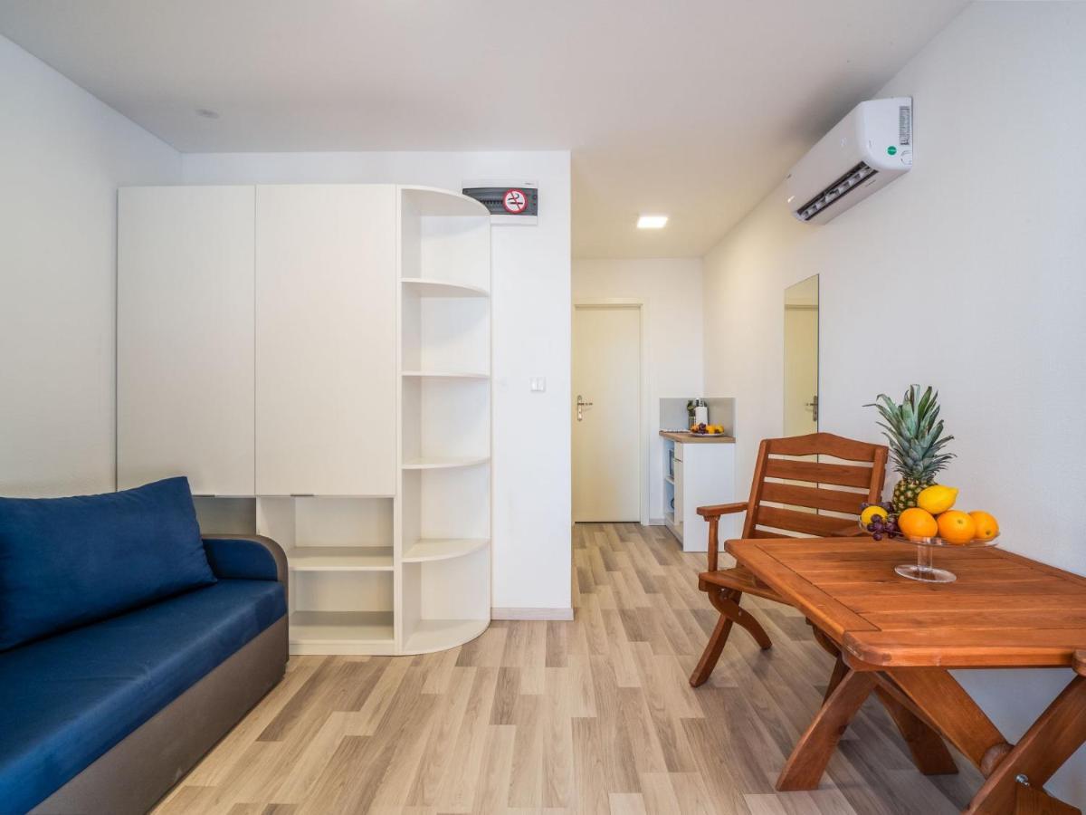 Mediteran Travel Mobile Homes Galeb 오미스 외부 사진